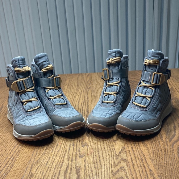 Chaco Women’s Borealis Quilted Waterproof Snow Boots Size 7 - Picture 5 of 5